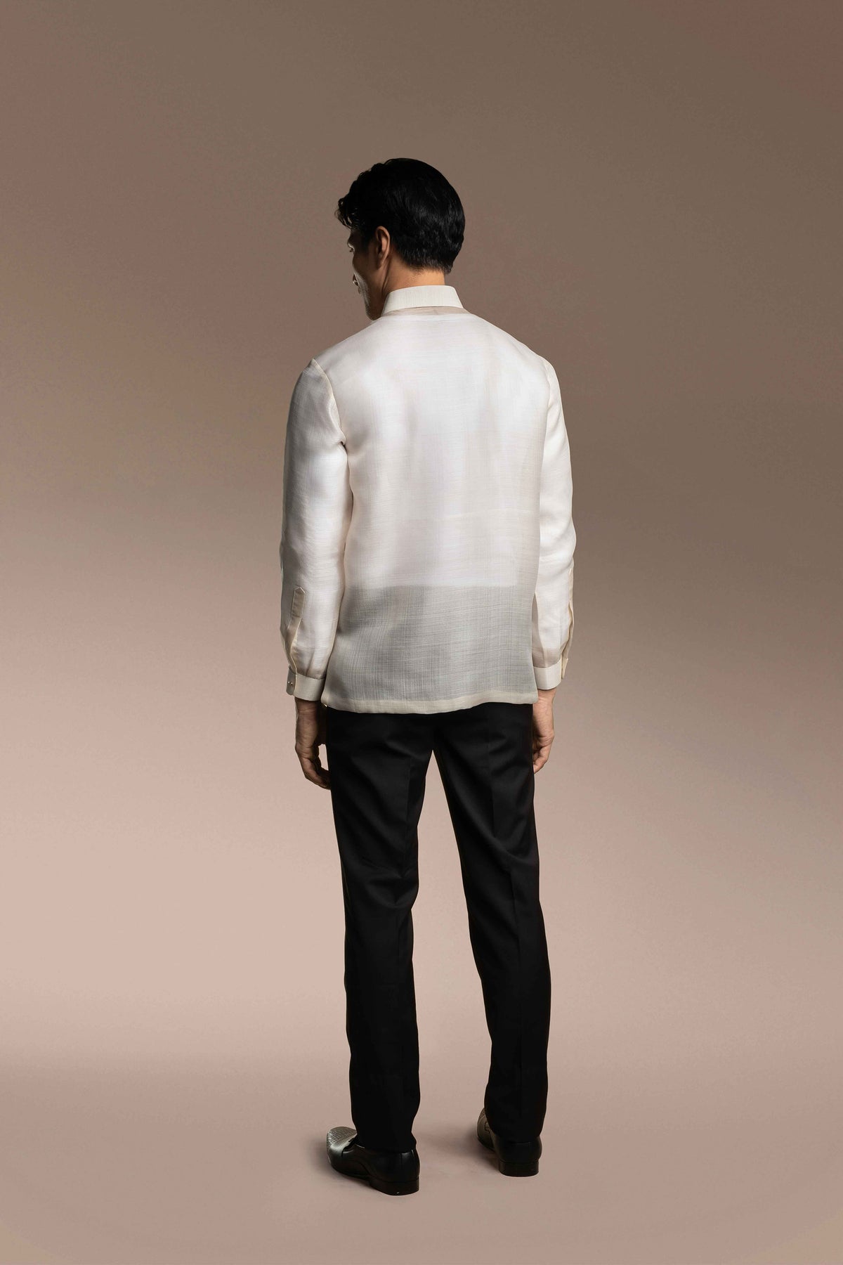 Onesimus Mens Formal Barong Tagalog, Frosted Faux Silk, Embroidered