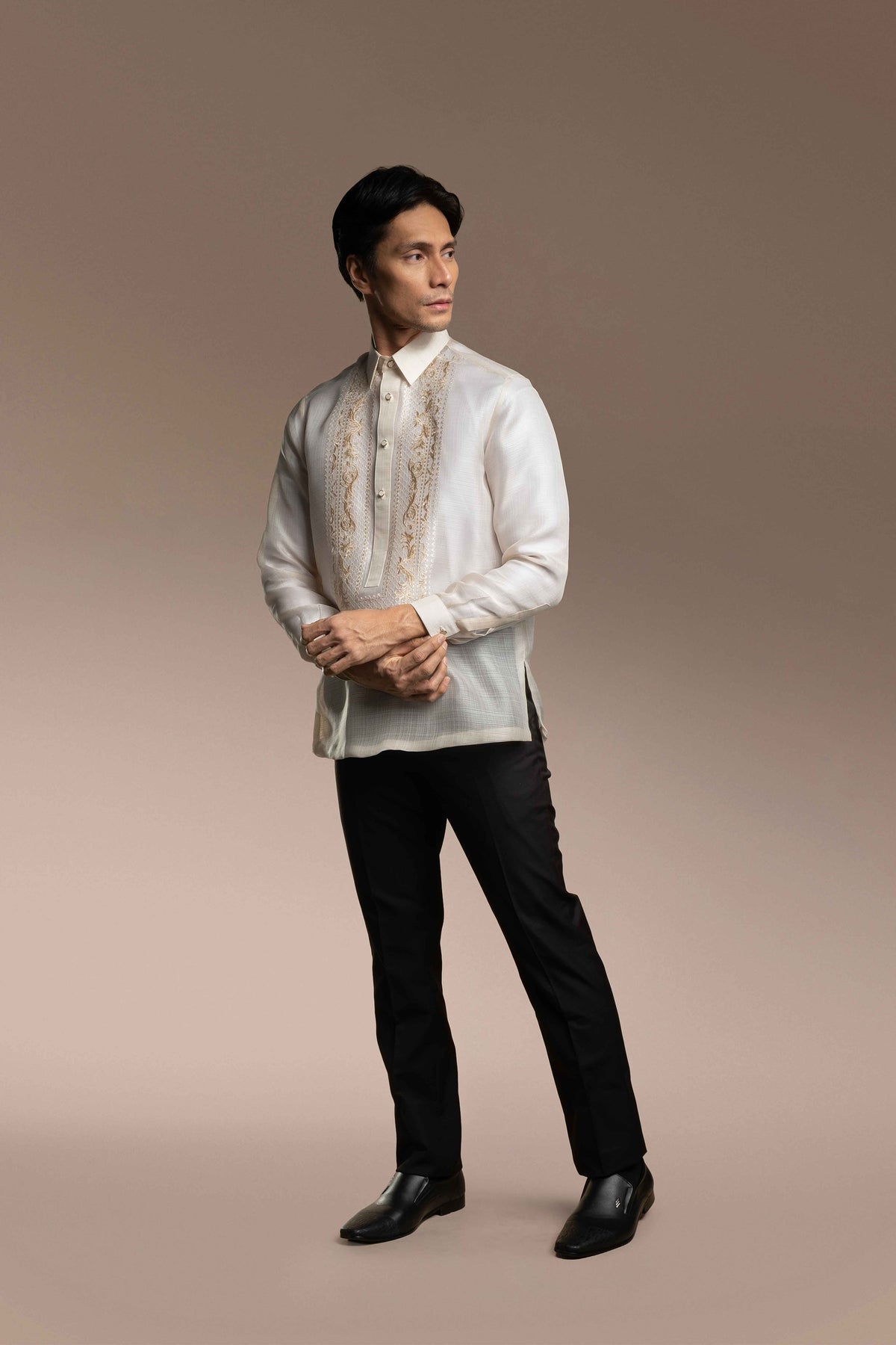 Onesimus Mens Formal Barong Tagalog, Frosted Faux Silk, Embroidered